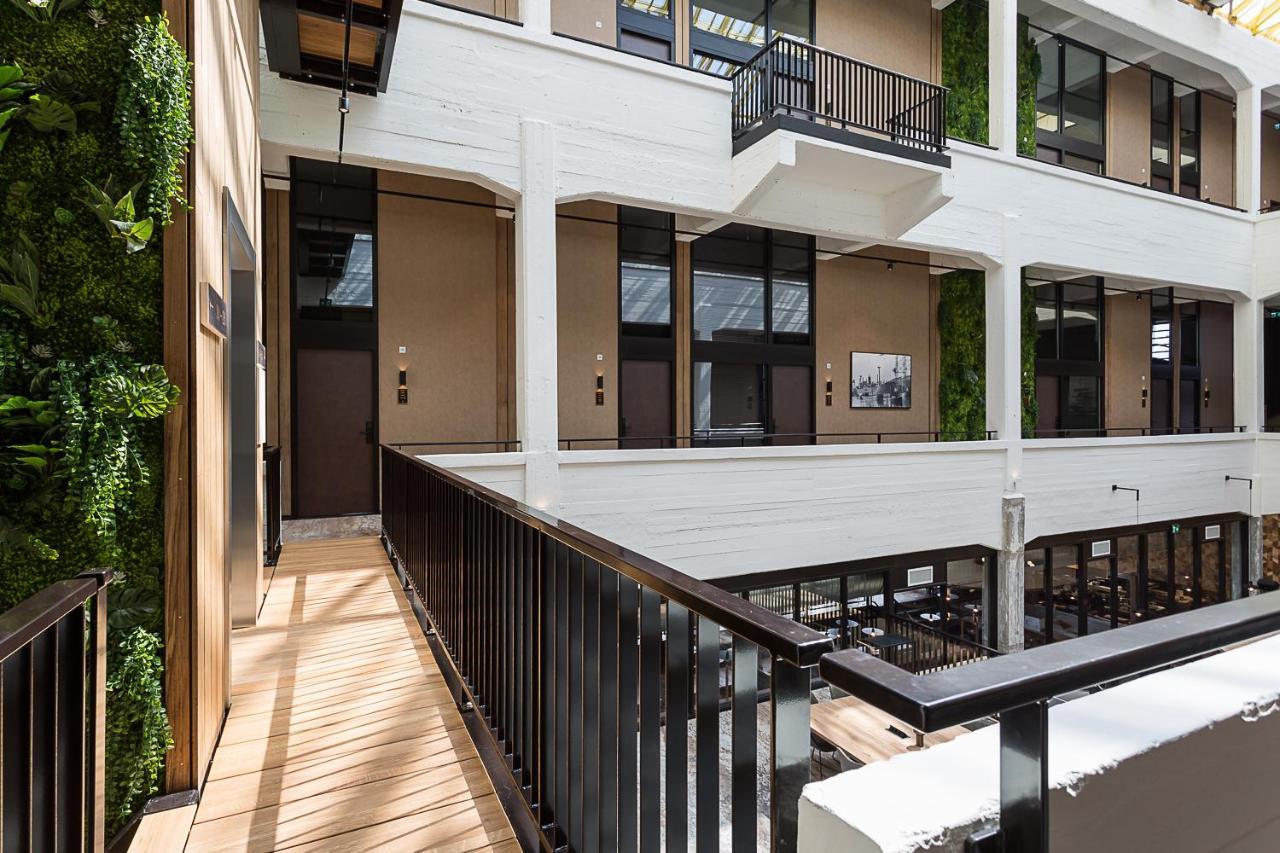 Hotel De Timmerfabriek I Kloeg Collection 弗利辛恩 外观 照片